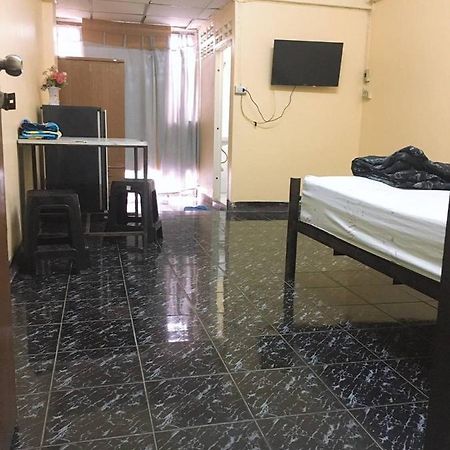Sam Apartment Μπανγκόκ Εξωτερικό φωτογραφία